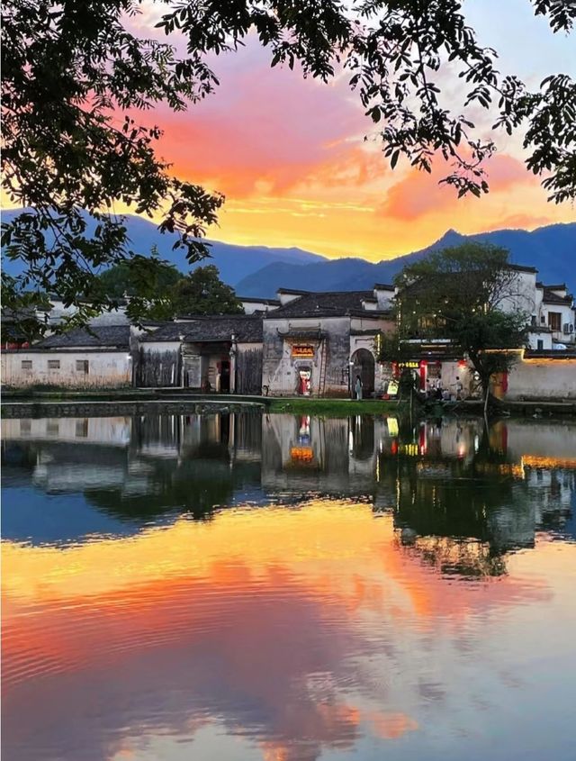 安徽黃山市｜黃山之巔·雲海仙境