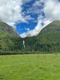 六月份四姑娘山最強攻略，雪山花海一站式全體驗