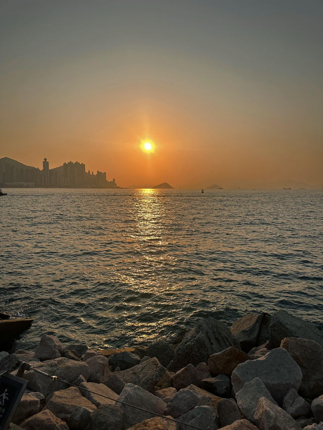 🌇香港追夕陽必衝！西九文化區絕美日落打卡全攻略