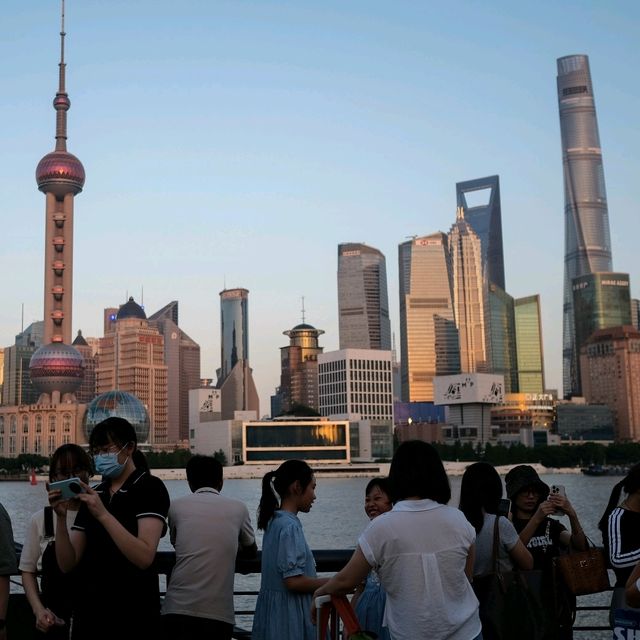 📸 The Bund: Capture Shanghai’s Iconic Views