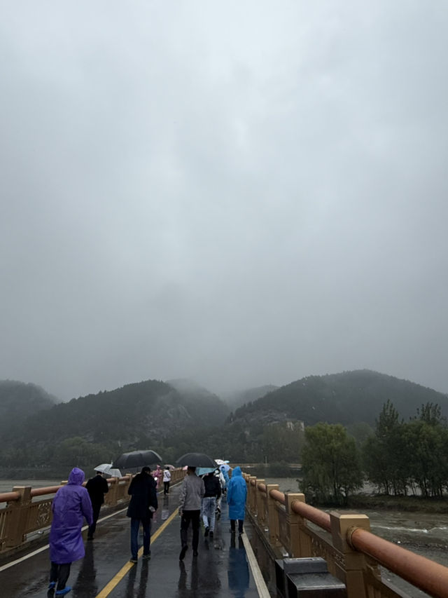 洛陽 / 龍門石窟