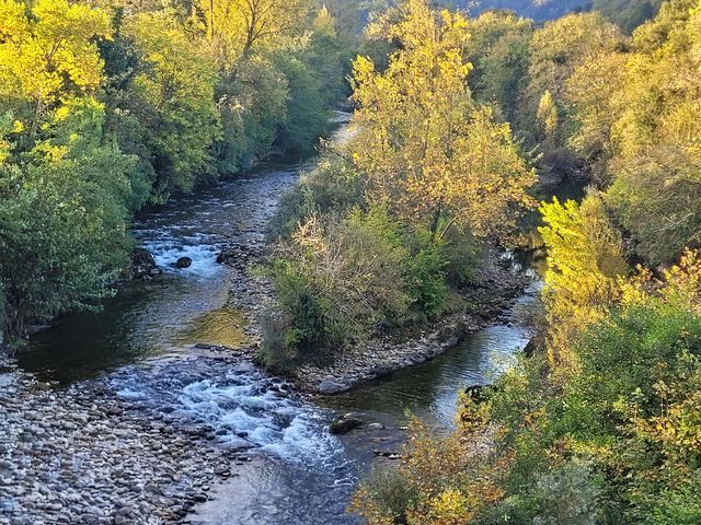 阿斯圖里亞斯的心跳：從 Cangas de Onís 到 Oviedo