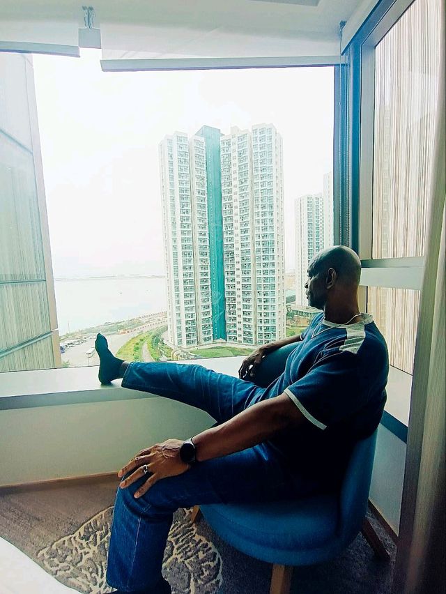 AFFORDABLE 5 STAR STAYCATION IN TUNG CHUNG, HK