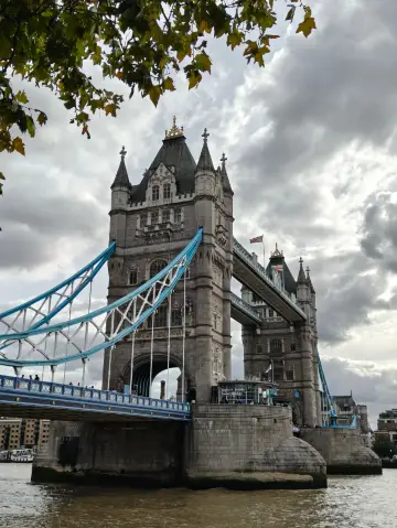 Comparison of Tower Bridge in London by Night and Day