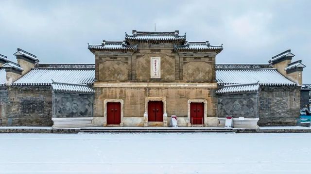 淮軍公所冬日限定打卡，初雪約會藏不住