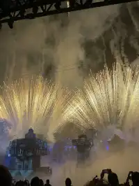 來赤坎提前享受聖誕的狂歡啦！