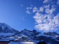 自駕玉龍雪山 牦牛坪藍月谷冰川公園攻略