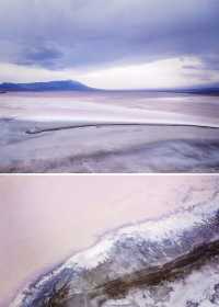 七彩鹽湖與雪山輝映的絕美景觀