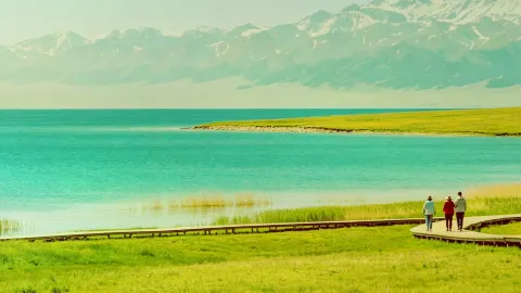 Barkol Lake, Xinjiang | A Hidden Summer Getaway! A Healing Paradise Nestled in the Eastern Tianshan Mountains — traveler post in Hami