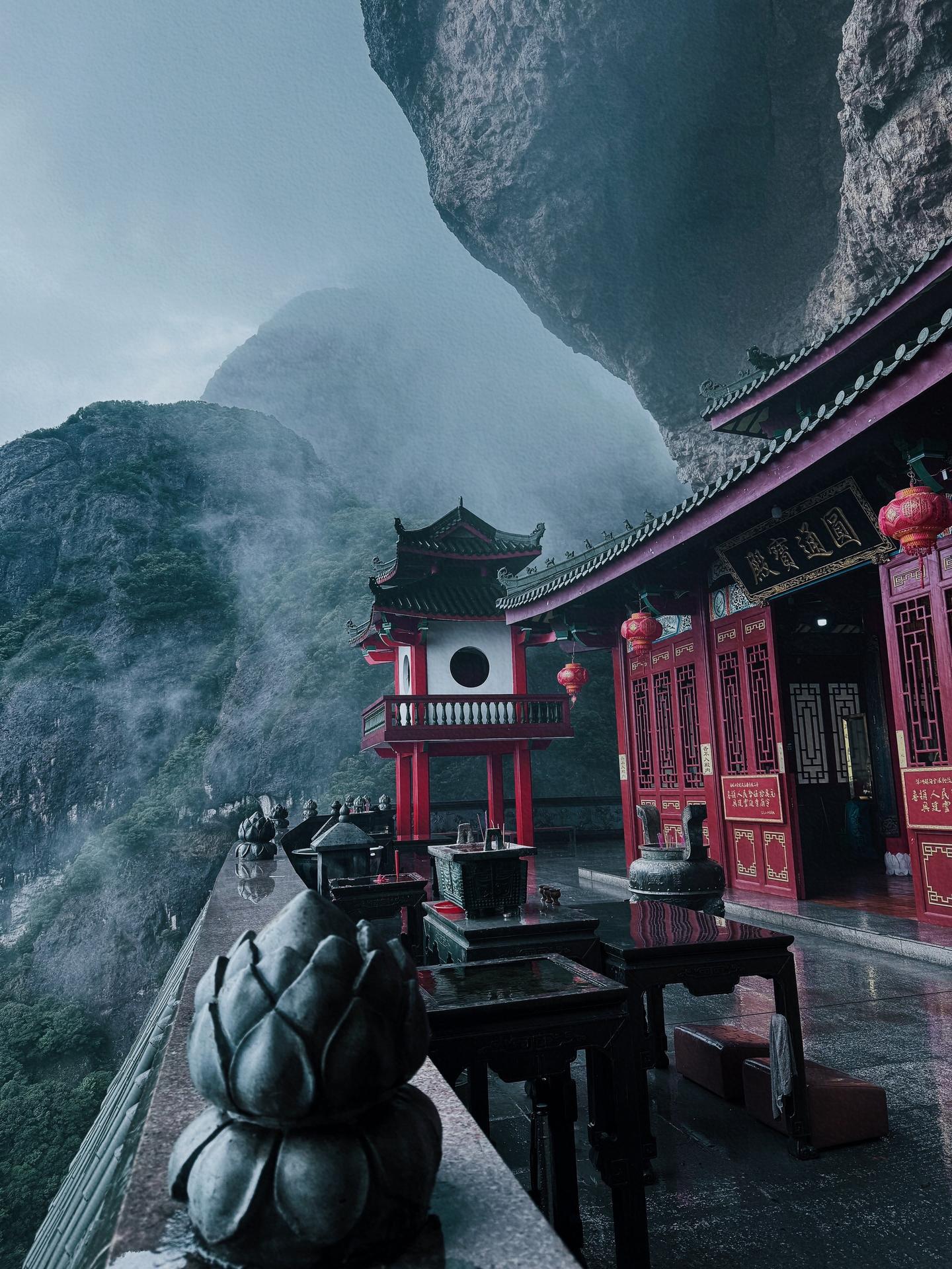 Floating Immortal Mountain on a Cliff