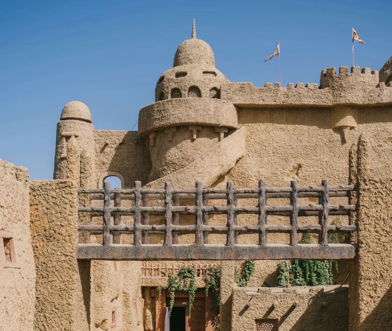 Don't just treat Yecheng as a stopover on the Xinjiang-Tibet Highway. This ancient Silk Road city is hidden at the foot of the Kunlun Mountains.