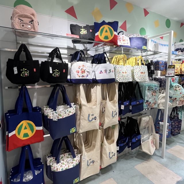 『 クレヨンしんちゃんオフィシャルショップ ♡』IN東京駅