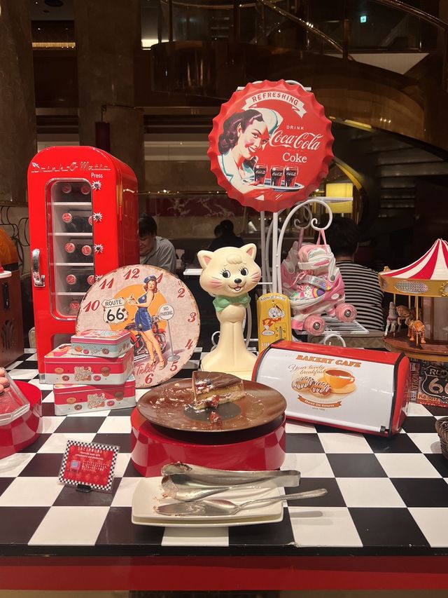 東京【ヒルトン東京】いちごたっぷり🍓スイーツビュッフェ
