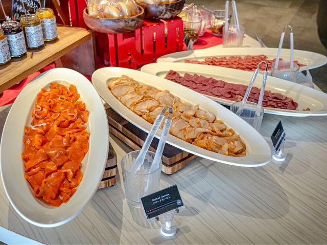 廿幾款包任你食，自助餐有吸引力