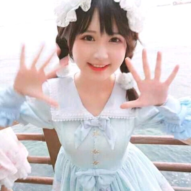 可愛い彼女とラブラブ旅行 可愛い彼女とラブラブ旅行