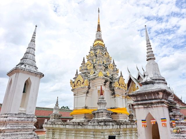 พระบรมธาตุไชยา จ.สุราษฎร์ธานี