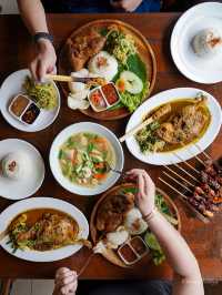 Traditional Smoked Duck VS Crispy Fried Duck