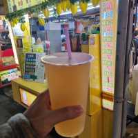 Xingren Garden Night Market