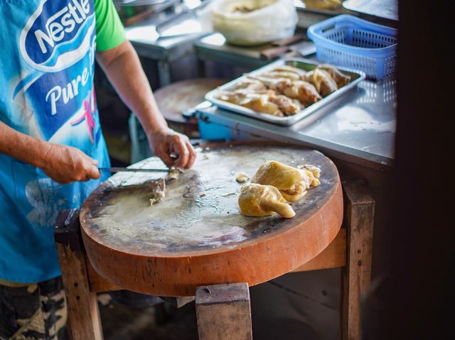 ข้าวมันไก่ทับหลี เมนูดีเมืองระนอง 