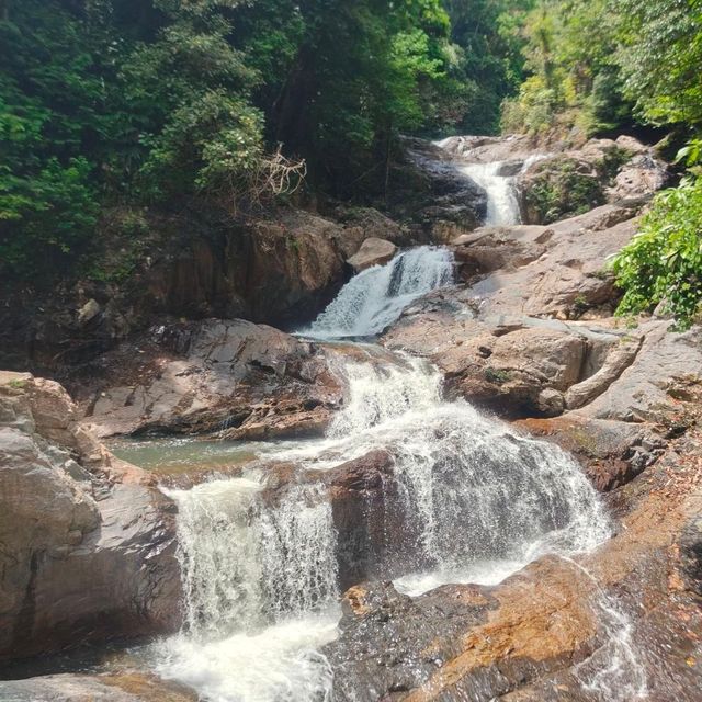 Tasik Kenyir: Escape to Nature