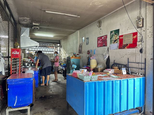 ร้านอาหารพื้นเมืองภูเก็ต ราคาประหยัด 