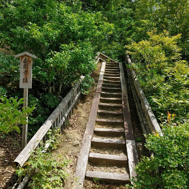 京都　金閣寺