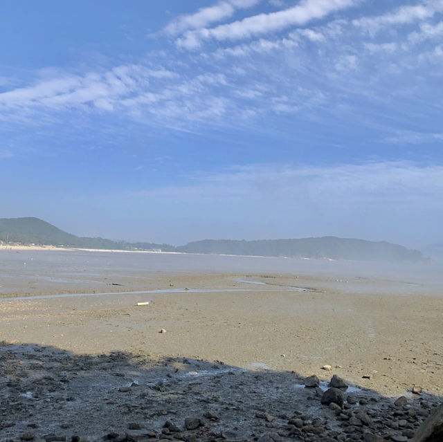 간조시에 드러나는 넓은 모래사장이 멋진 [을왕리 해수욕장]