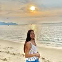 Batu Ferringhi Beach ชายหาดสวยของปีนัง 