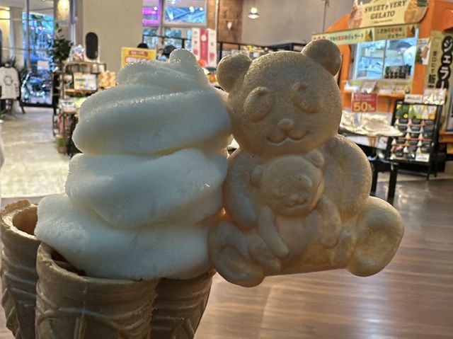 福岡・博多区。パンダもなか付きジェラート店『BROOKLYN GARDEN(SWEET  VERY GELATO)』