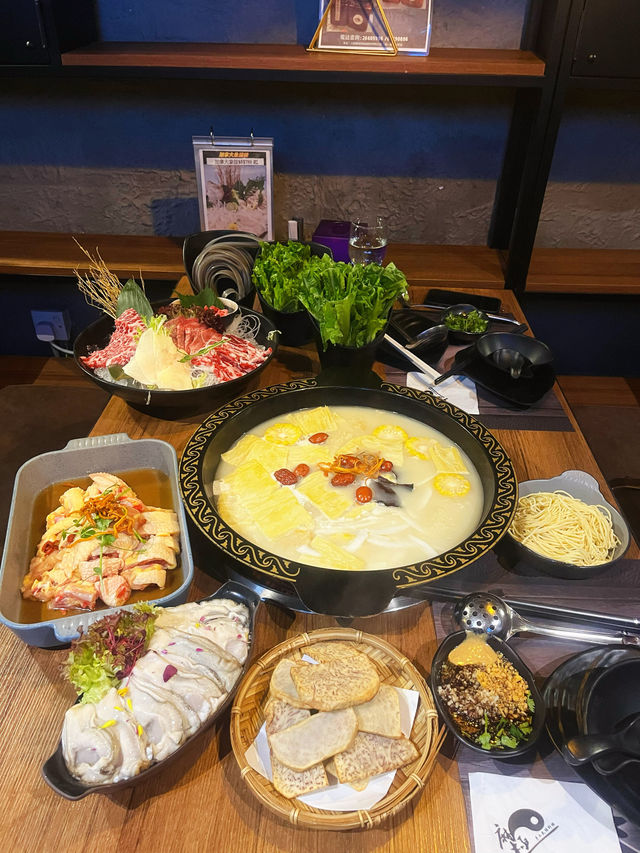 🤤必食靚牛🐮生蠔🦪高格調超高質火鍋專門店🍲