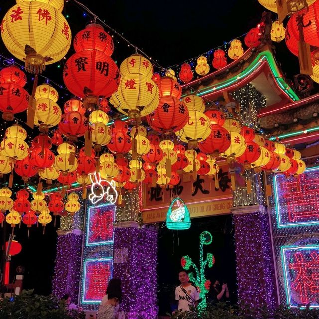 Spellbinding Kek Lok Si Temple