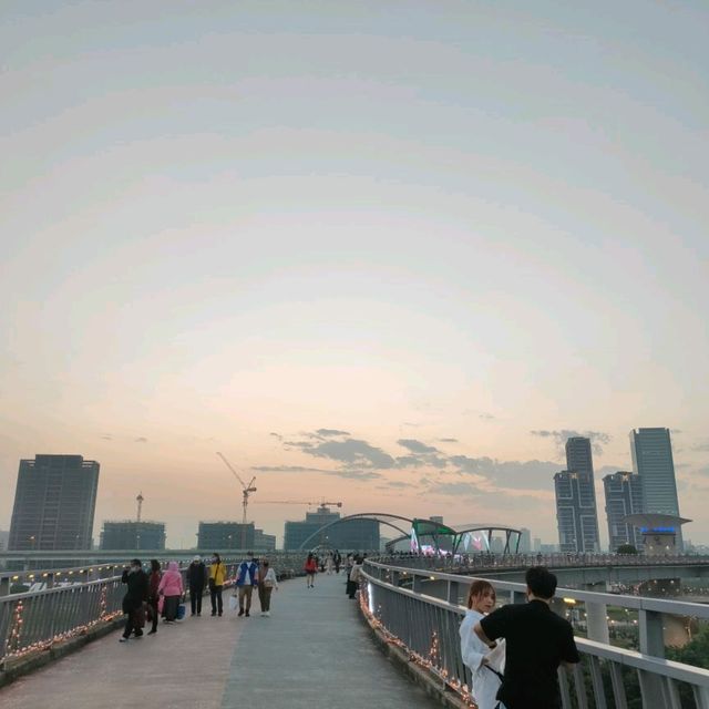 浪漫的新北大都會公園
