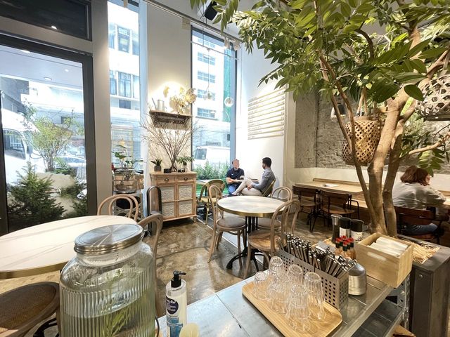 香港素食探店 | 荔枝角 61E Coffee