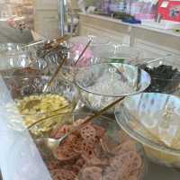 ทองกีบวัว ขนมหวานเย็นโบราณ