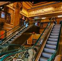 EXCLUSIVE DEPARTMENT STORE IN LONDON!