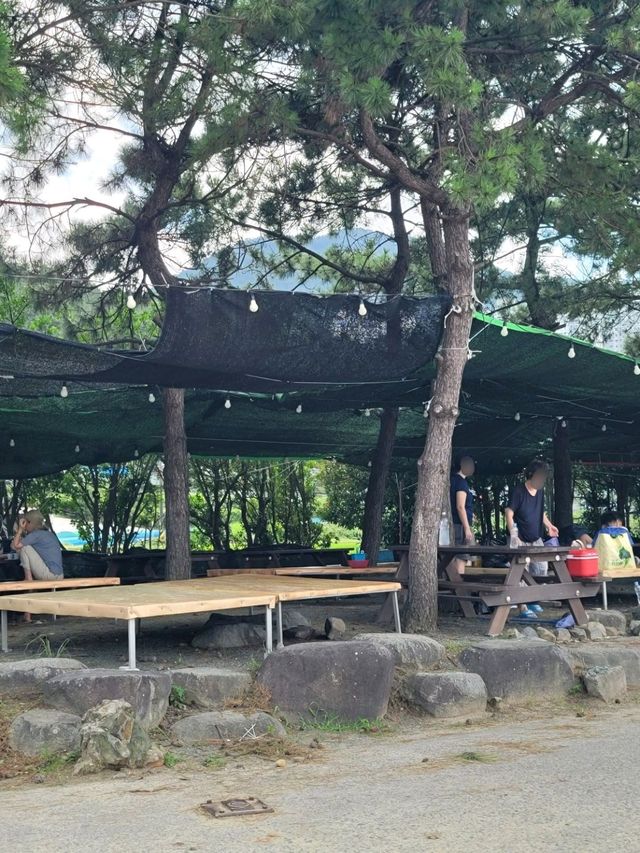 통영과도 가까운 한적한 해벽 사곡해수욕장🏖