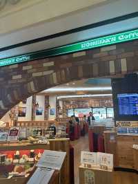 《名古屋》 中部国際空港セントレア 新しくなった "コメダ珈琲店"モーニング☕️