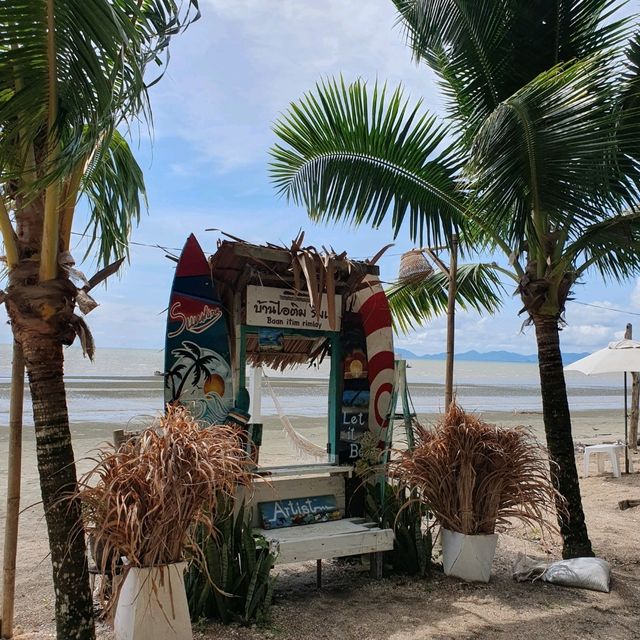 บ้านไอติมริมเล @ หาดสำราญตรัง