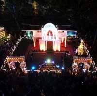 Christmas symbols Capital of Philippines 