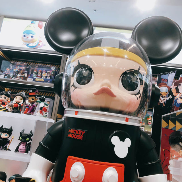 台北｜🎄🫧🤖POP MART ROBOSHOP 泡泡瑪特機器人商店(新光三越南西店三館店F1)