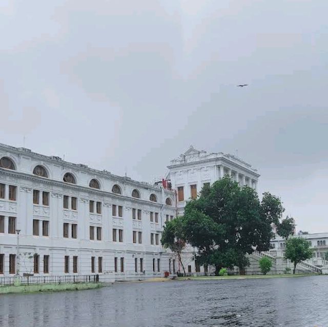 famous Library in India জাতীয় গ্রন্থাগার