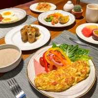 โรงแรมคอนเซ็ป"Home Away From Home"