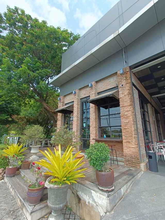 L TWIN café 