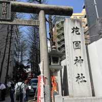 【都心のど真ん中に歴史ある神社★】花園神社