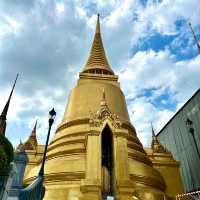 【タイ/バンコク】タイの三大寺院の一つ「ワットプラケオ」