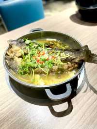 美味牛尾煲. 烤魚. 打邊爐