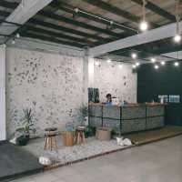 ONE OF THE NEW COFFEE SHOPS IN TOMANG