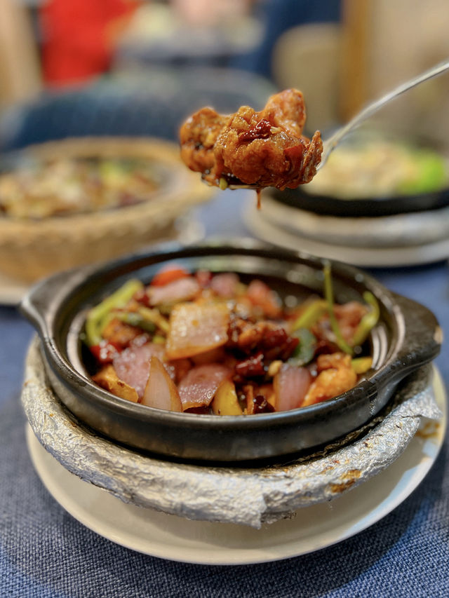 絕頂用料煲仔飯🍲