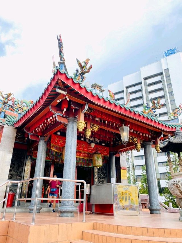 Kuching Tua Pek Kong