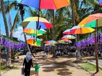 Pantai Suri Floating Market